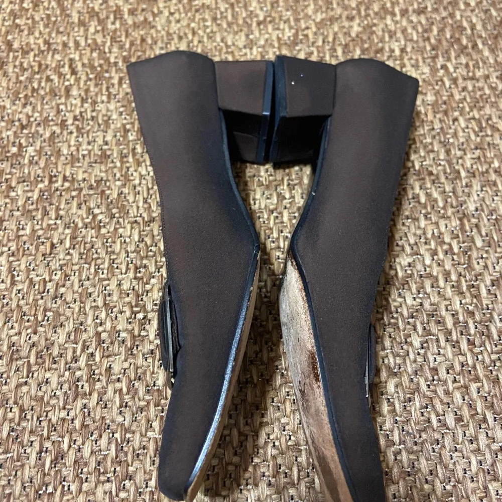 Vintage Stuart Weitzman Dark Brown Flats with Square Buckle & block heel, 11. - Picture 5 of 10